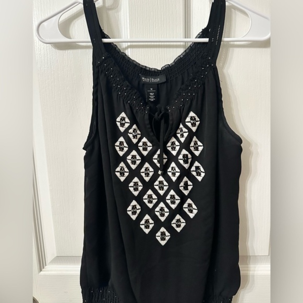 White House Black Market Top, size medium